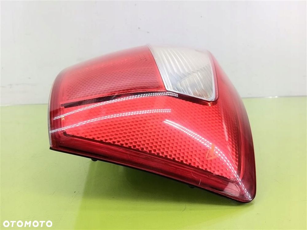 Lampa prawa tylna tył Audi A4 B6 8E SEDAN 2000-2004 8E0945096C ORYGINAŁ - 3