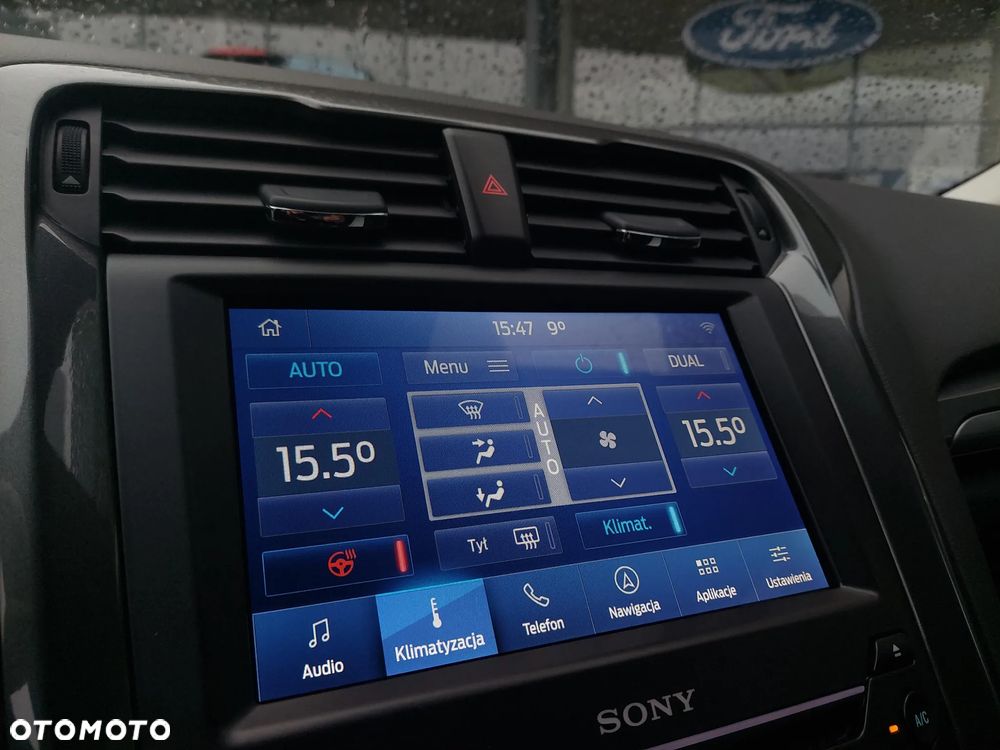 Ford Mondeo 2.0 Hybrid Titanium - 29