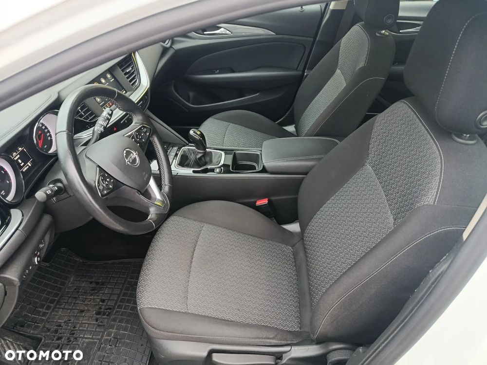 Opel Insignia 1.6 CDTI Enjoy S&S Eco - 10