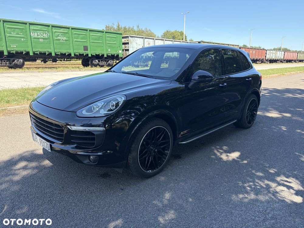 Porsche Cayenne Platinum Edition - 1