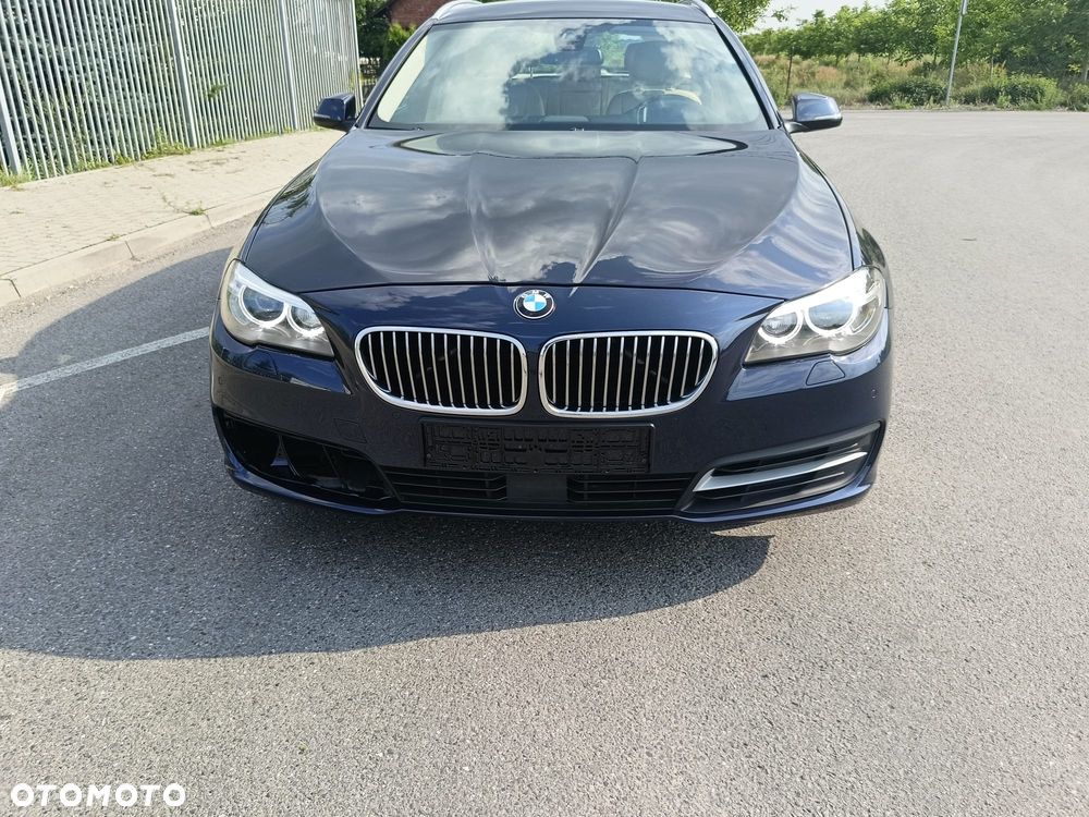 BMW Seria 5 520d Luxury Line - 1