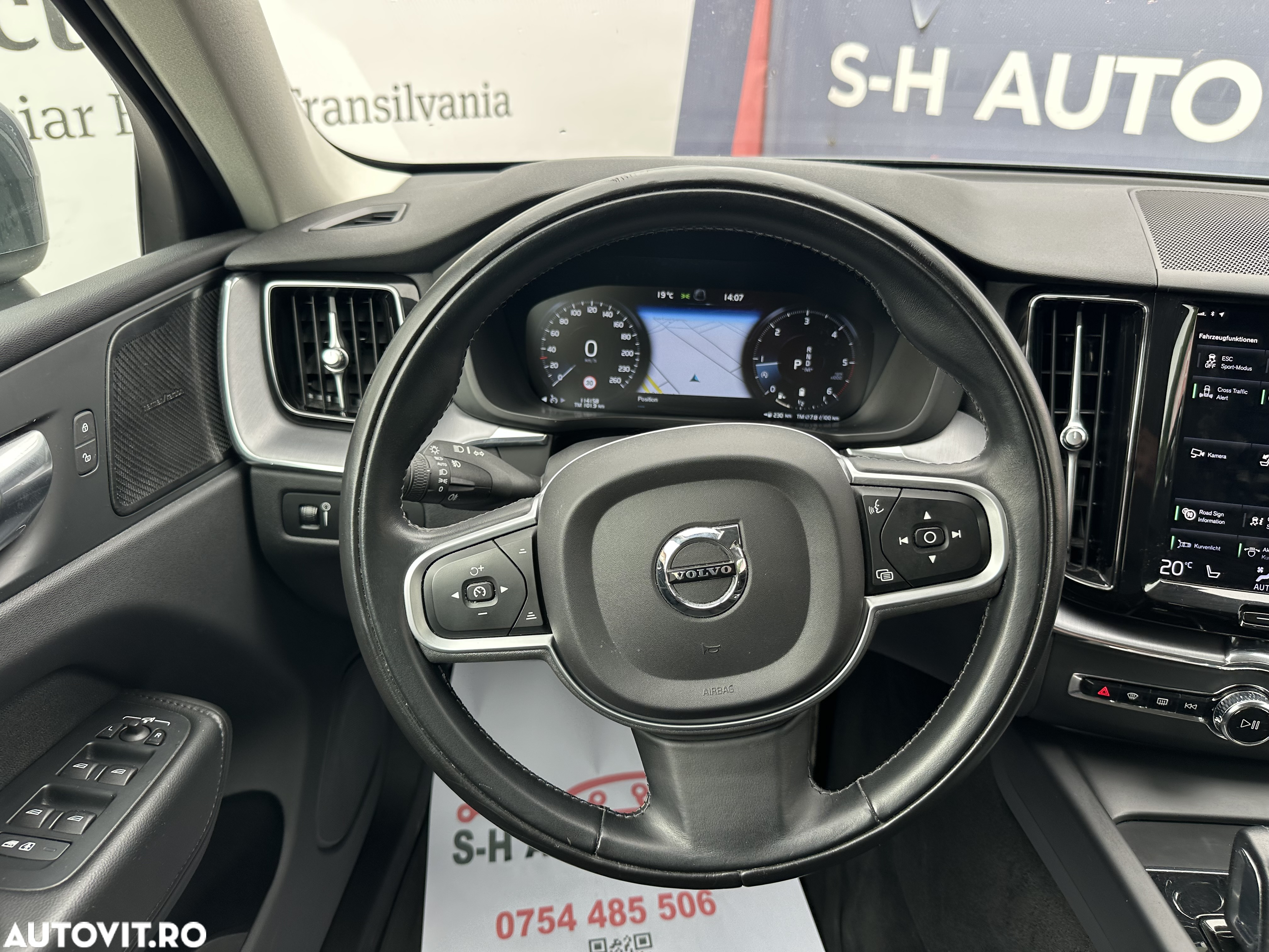 Volvo XC 60 B4 D AWD Geartronic Momentum Pro - 7