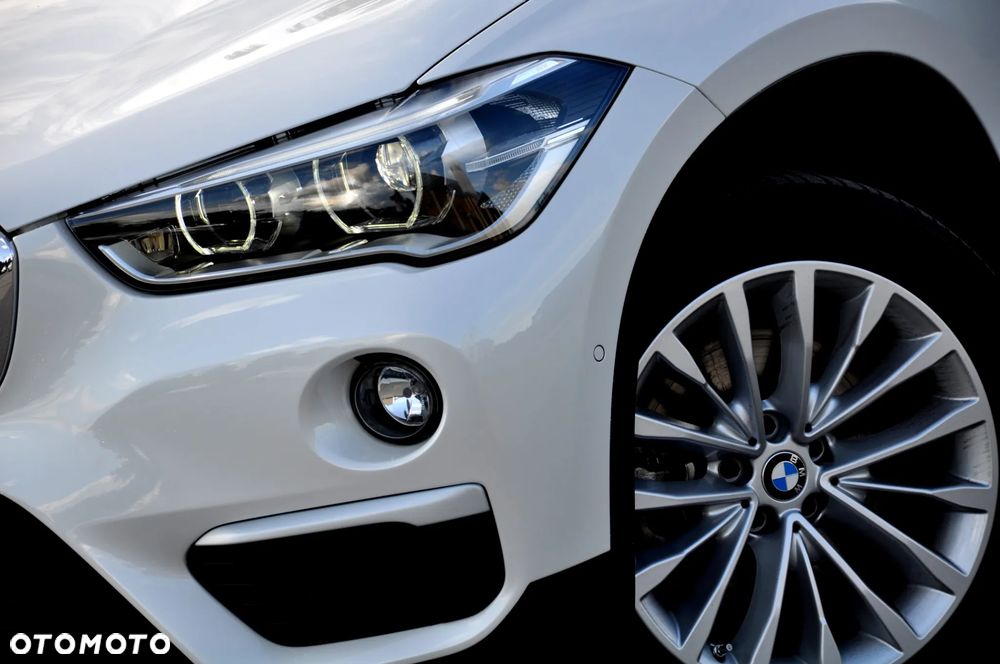 BMW X1 xDrive20d xLine - 5