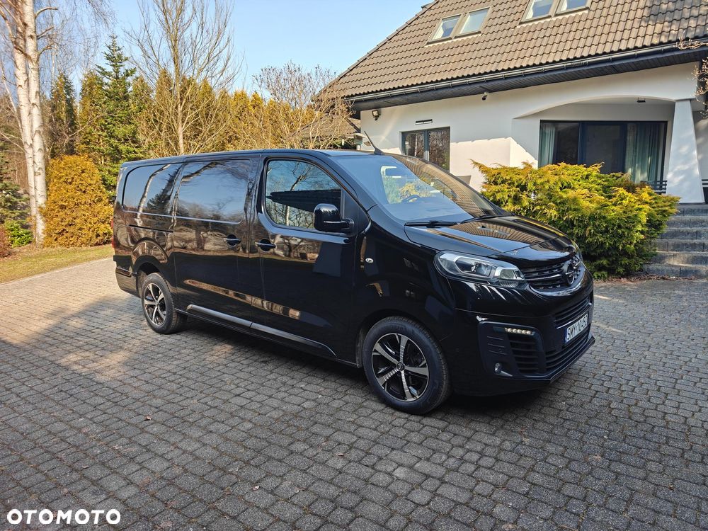 Opel Vivaro - 1