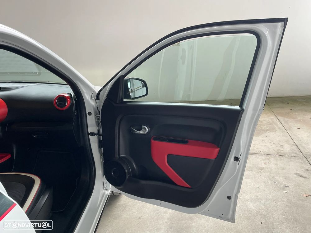 Renault Twingo ENERGY TCe 90 Intens - 13