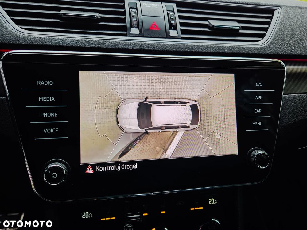 Skoda Superb 2.0 TDI SCR Sportline DSG - 7