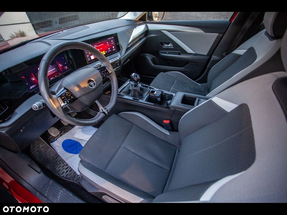Opel Astra - 11