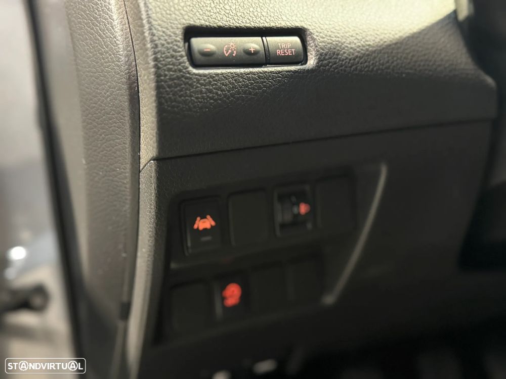 Nissan Qashqai 1.5 dCi N-Connecta - 14