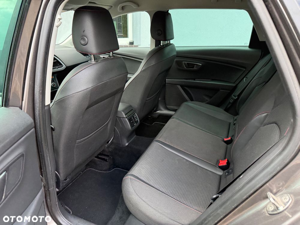 Seat Leon 2.0 TDI DPF Ecomotive FR - 7