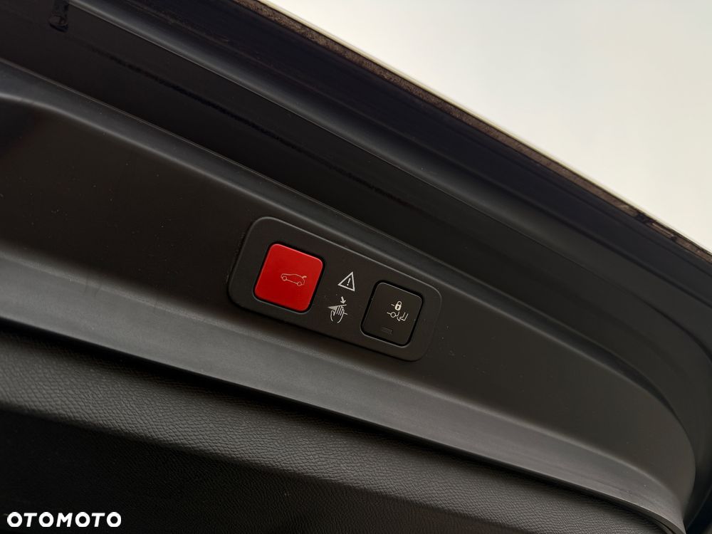 Peugeot 5008 2.0 BlueHDi GT S&S EAT8 - 31
