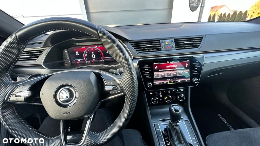 Skoda Superb 1.5 TSI Sportline DSG - 12