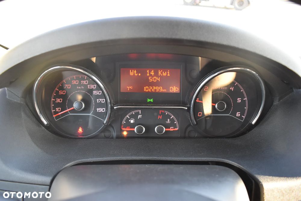 Peugeot BOXER 335 BLUEHDI L3H2 FURGON ZABUDOWA IZOTERMICZNA - 18