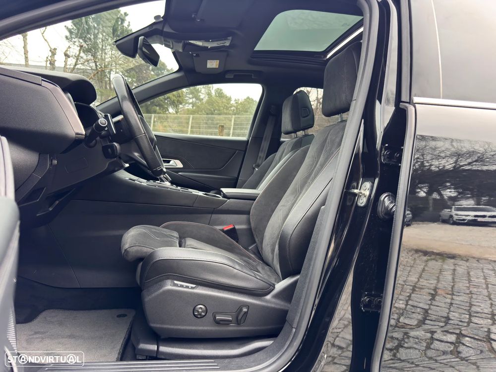 DS DS7 4x4 300 Performance Line - 6