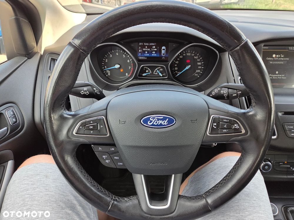 Ford Focus 1.5 EcoBoost Trend ASS - 17