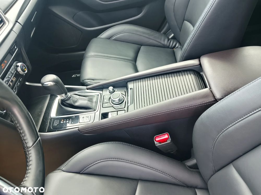 Mazda 3 - 7