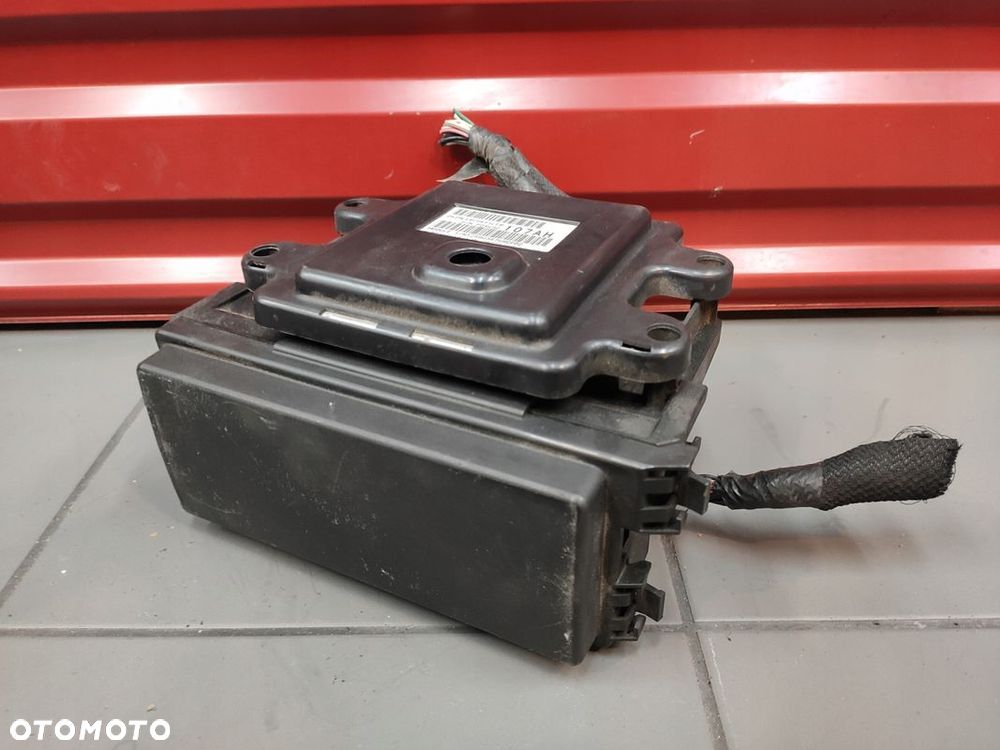 JEEP GRAND CHEROKEE WK 3.0CRD SKRZYNKA BEZPIECZNIKÓW BSI MODUŁ 04692107AG - 2