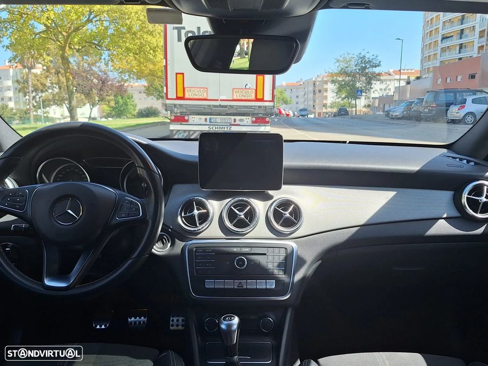 Mercedes-Benz CLA 200 d Shooting Brake Urban - 6