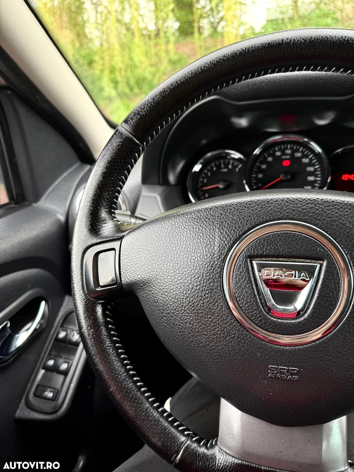 Dacia Duster 1.5 dCi 4WD Prestige jante 16" - 25