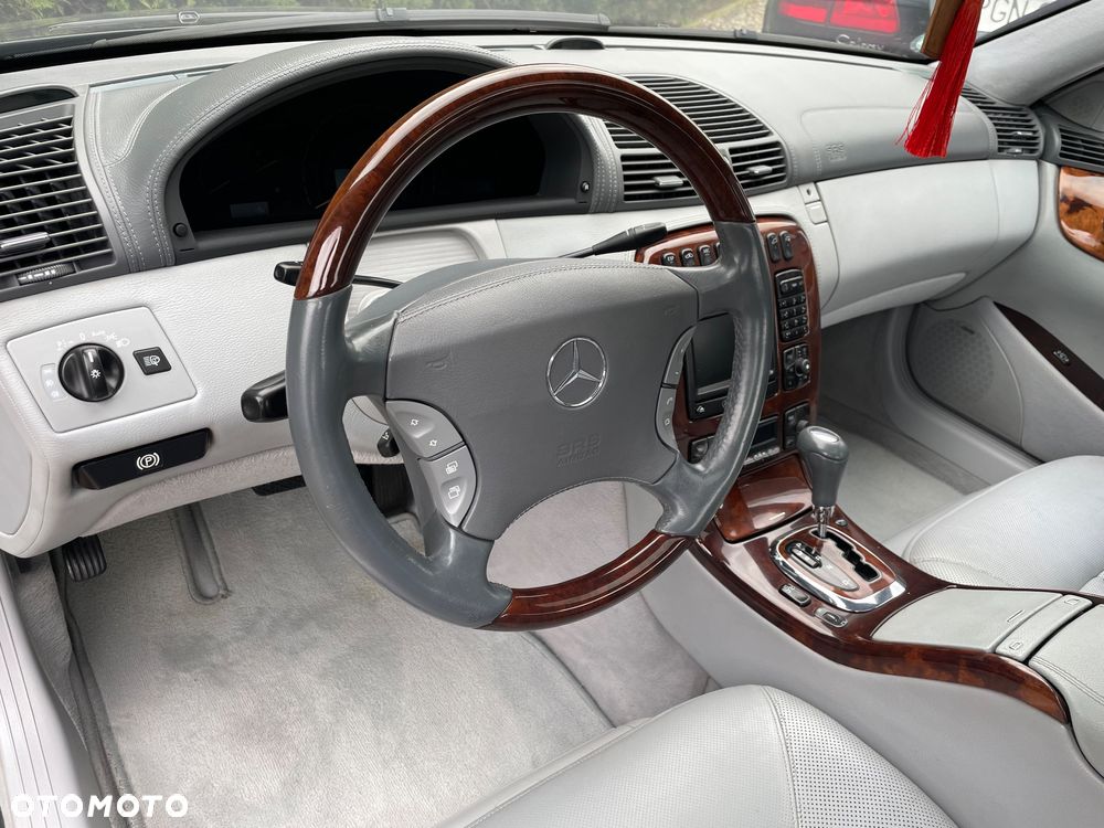 Mercedes-Benz CL - 25