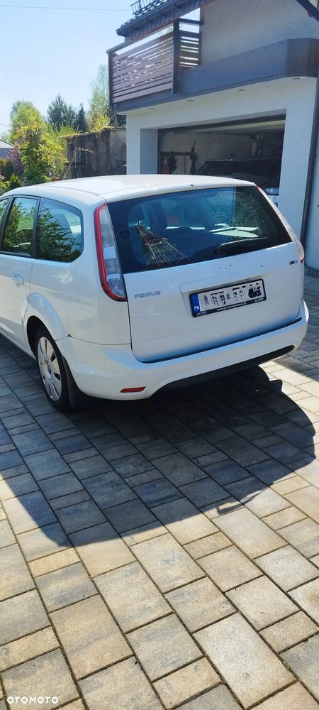 Ford Focus SW 1.8 TDCi Ambiente - 4