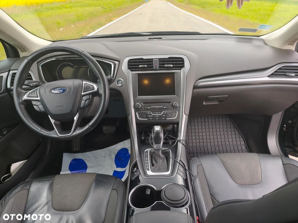 Ford Mondeo 2.0 TDCi Titanium 4WD PowerShift - 13