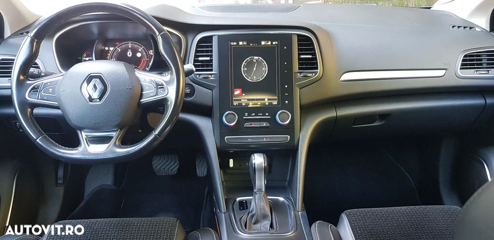 Renault Megane Blue dCi 116 EDC Intens - 11