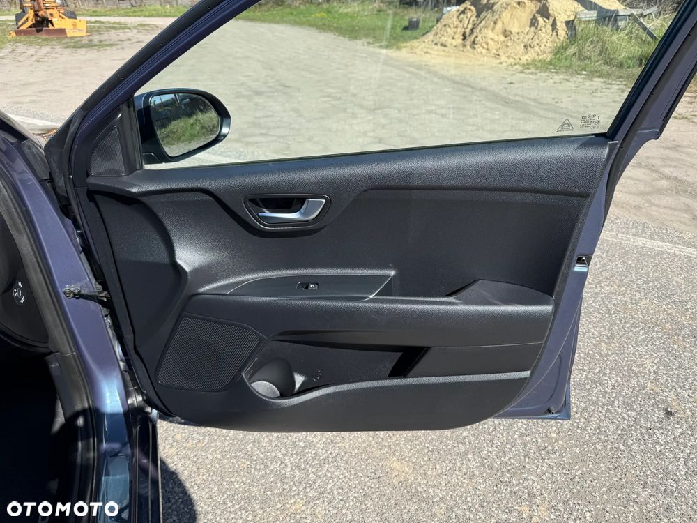 Kia Rio 1.2 Business Line - 25