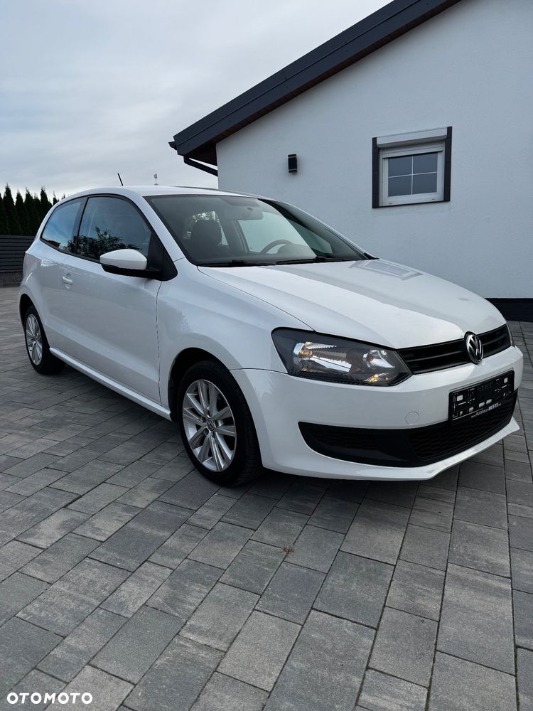 Volkswagen Polo - 2
