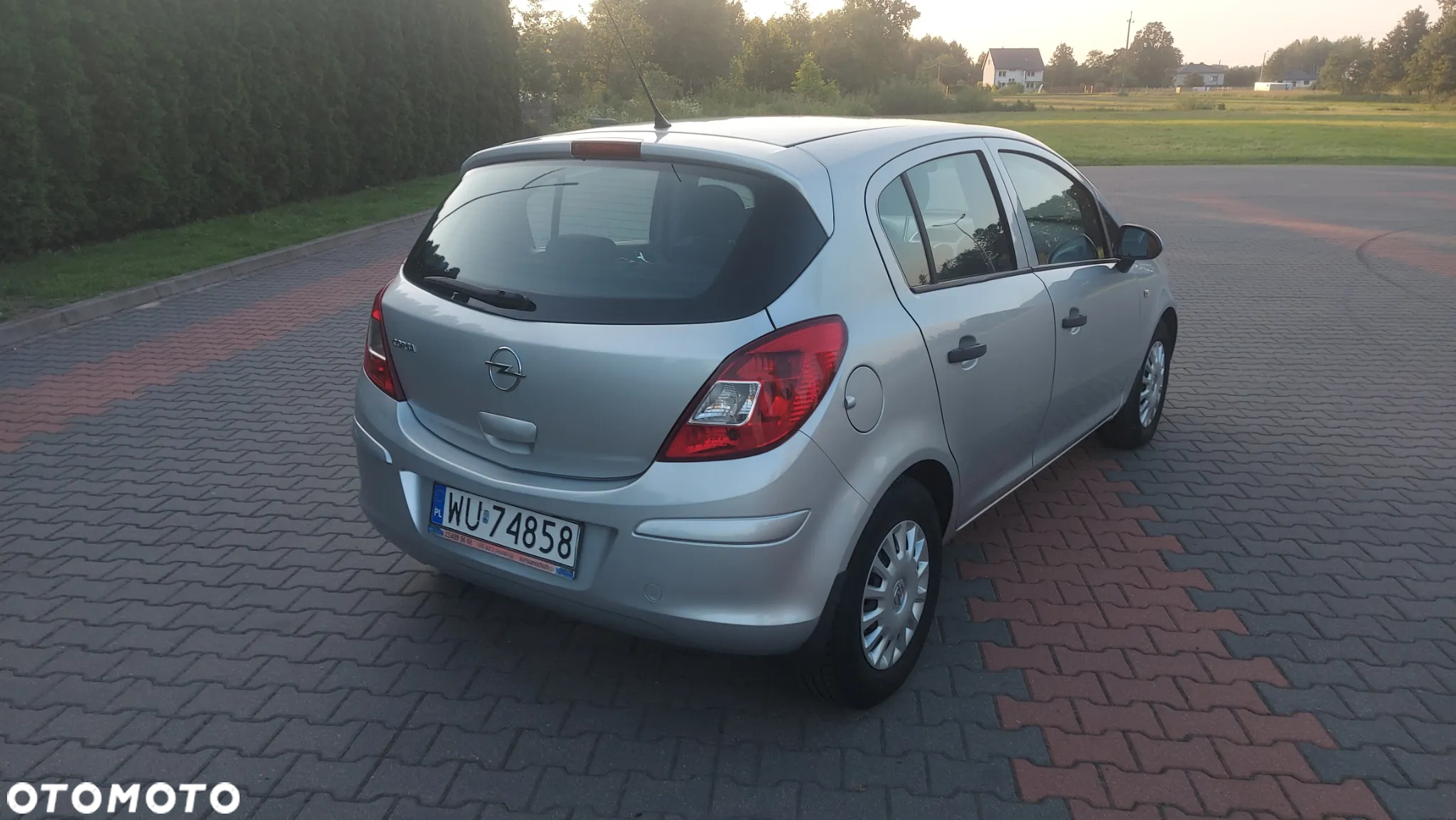 Opel Corsa 1.2 16V 111 - 5