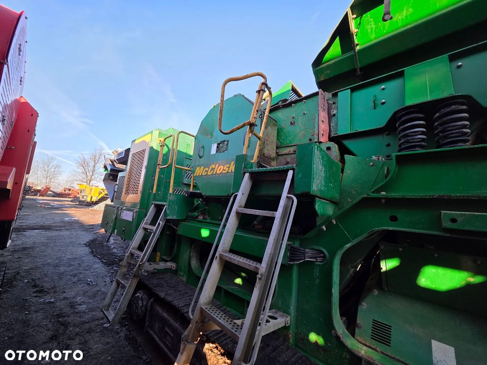 McCloskey J40V2 - 23