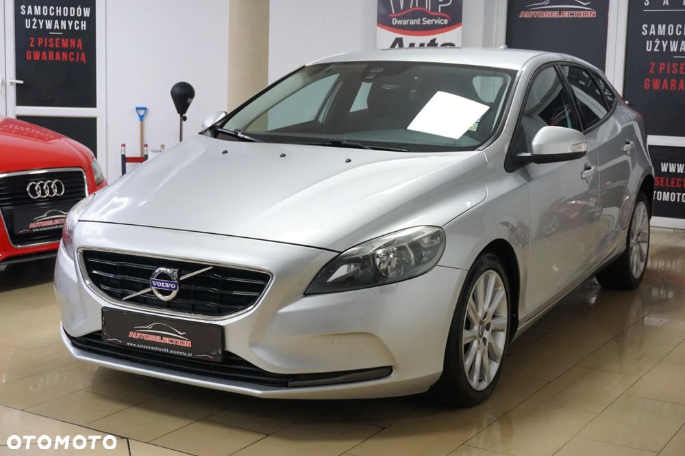 Volvo V40 D2 Geartronic Kinetic - 3