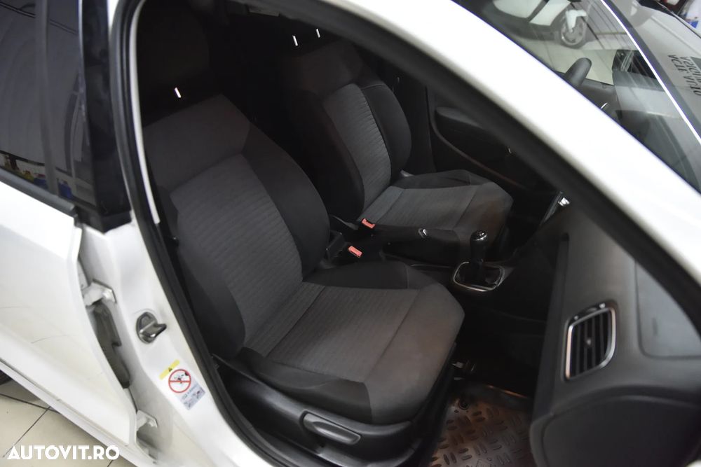 Volkswagen Polo 1.2 TDI Blue Motion - 14