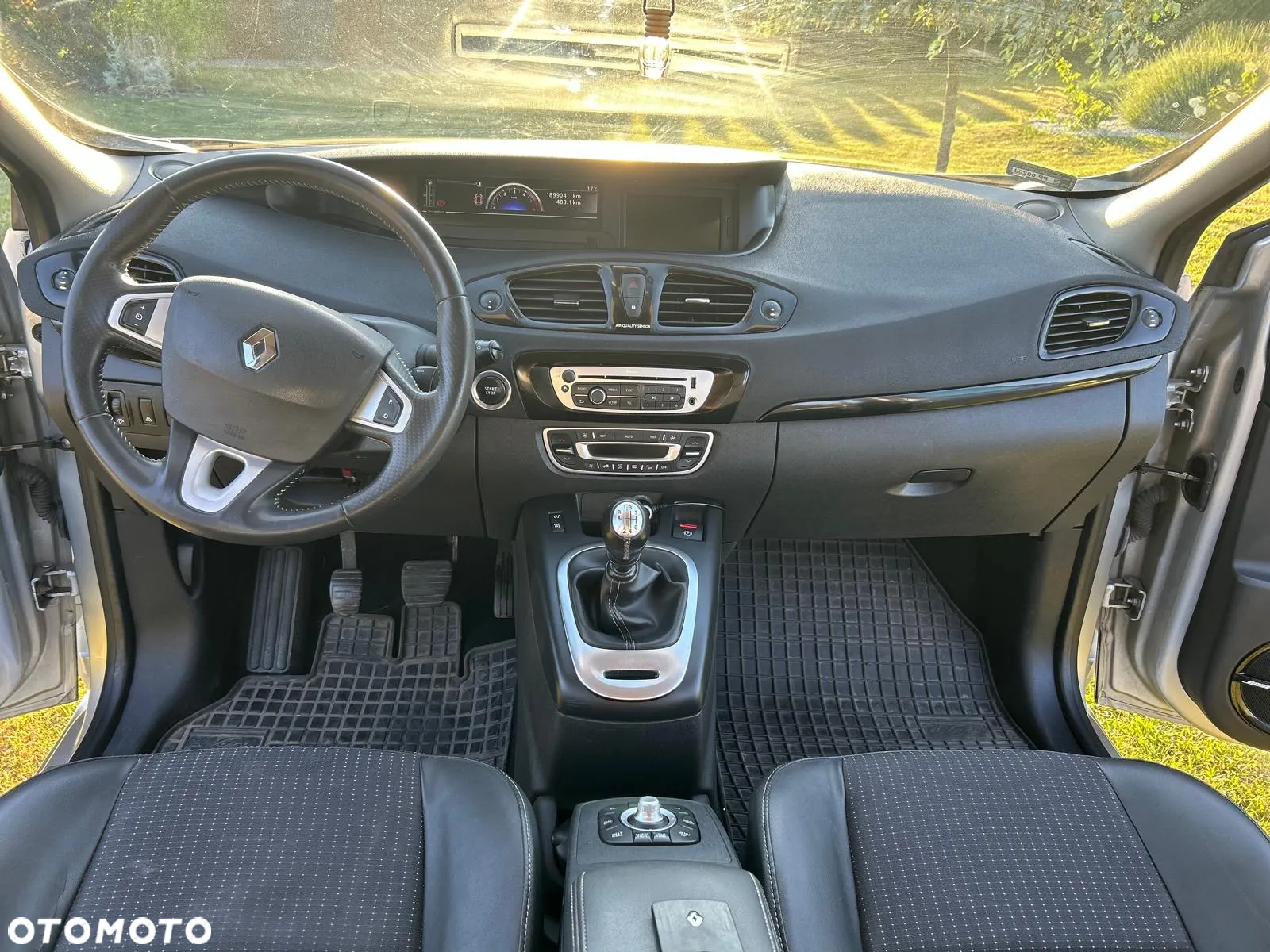 Renault Scenic 1.6 dCi Bose - 7
