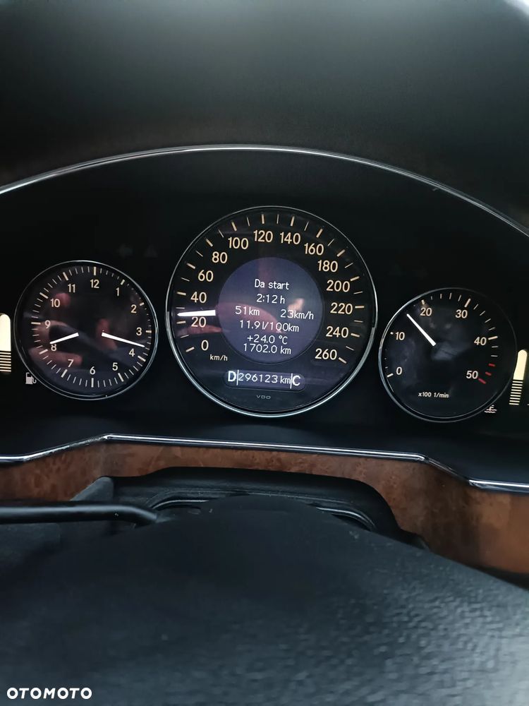 Mercedes-Benz CLS - 9