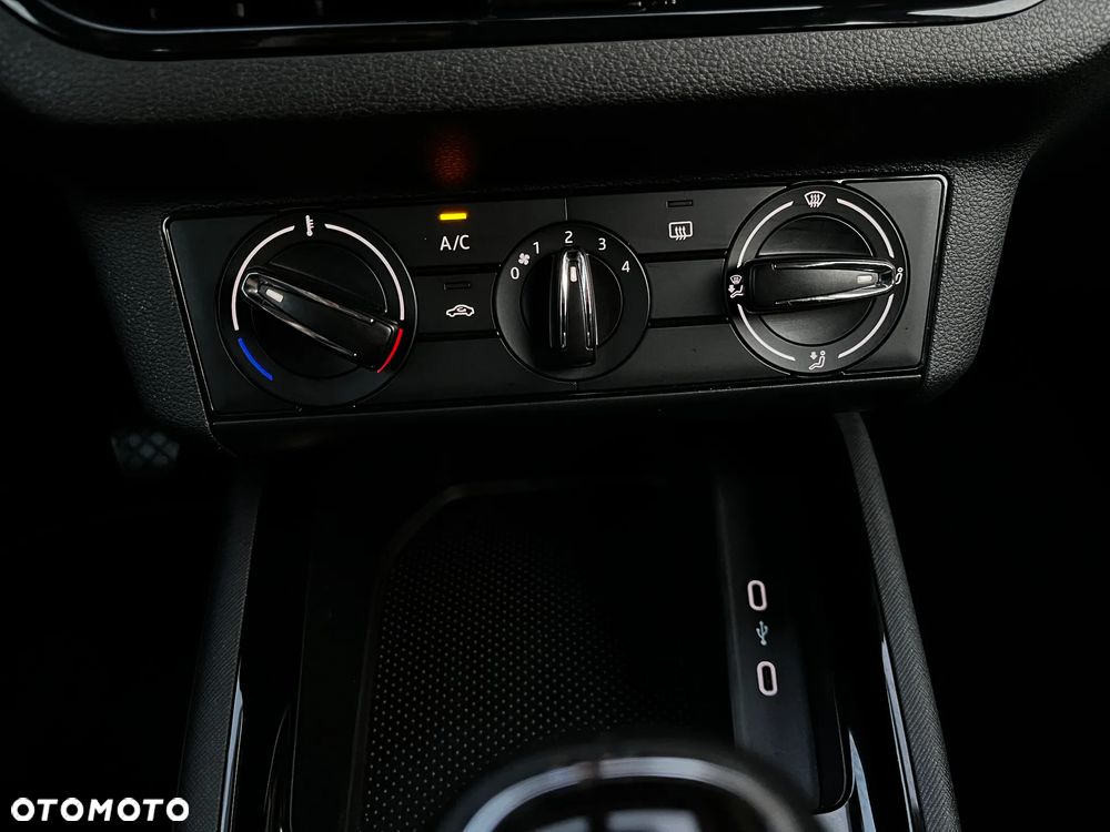 Skoda Kamiq 1.0 TSI Ambition - 30