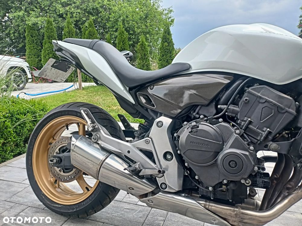 Honda Hornet - 8