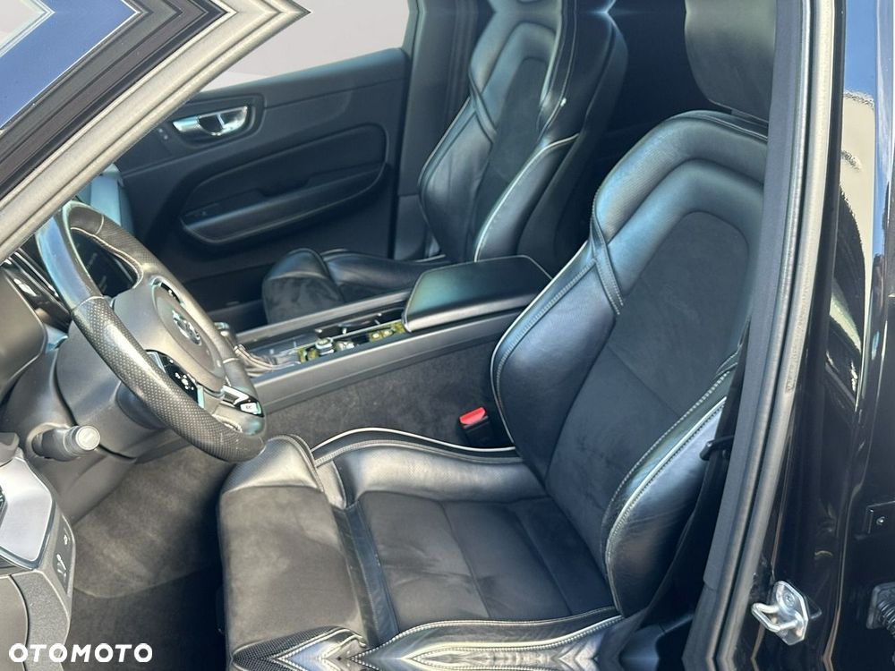 Volvo XC 60 D4 AWD R-Design - 14