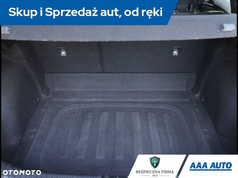 Kia Ceed - 14