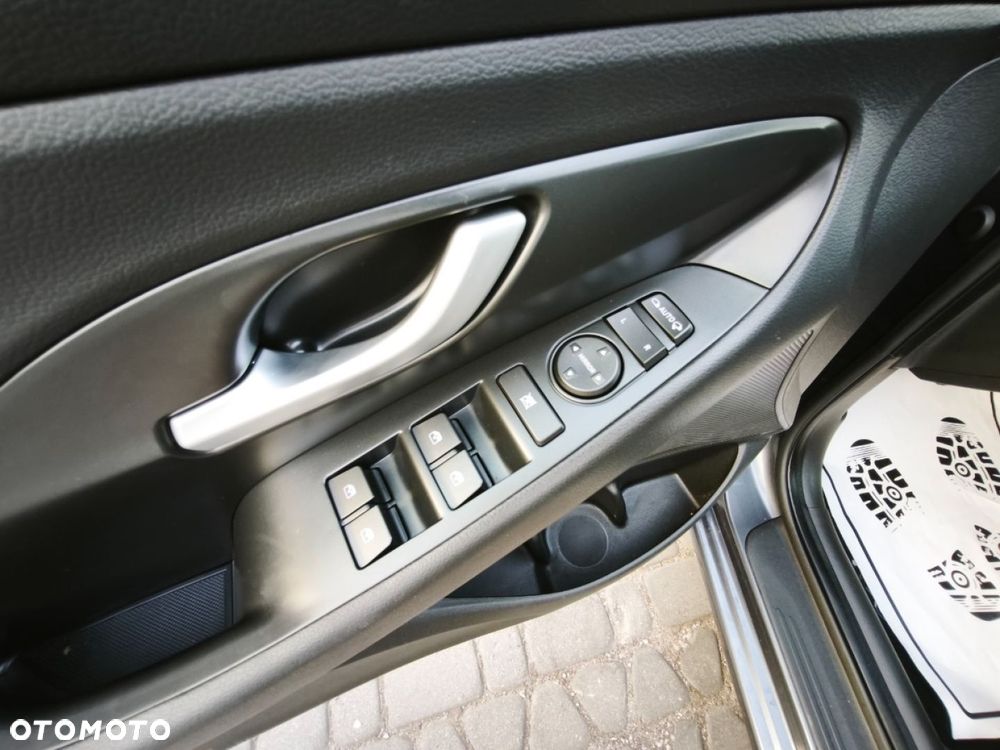 Hyundai i30 - 14