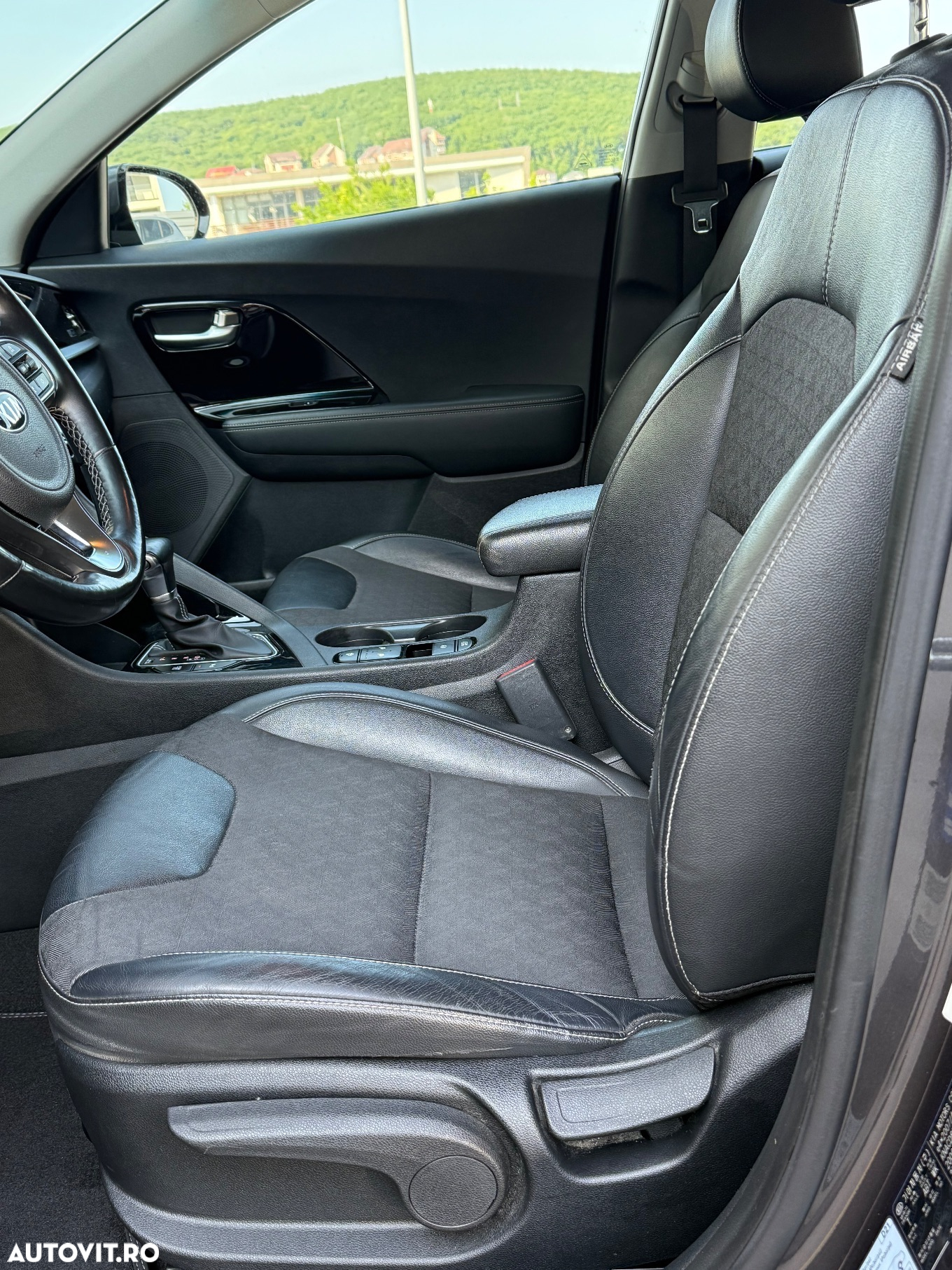Kia Niro 1.6 GDI 6DCT PHEV Premium - 13