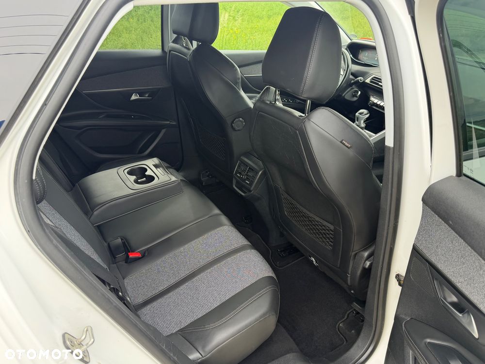 Peugeot 3008 BlueHDi 120 Stop & Start Allure - 15