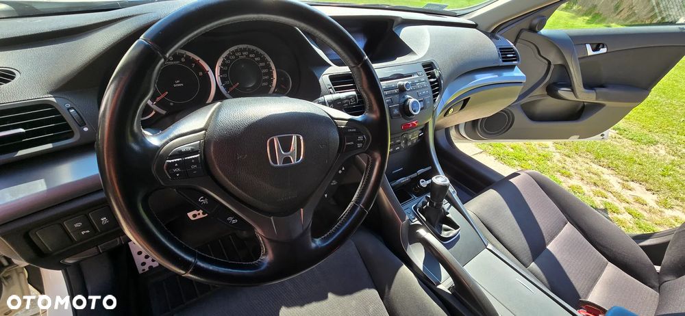 Honda Accord - 14