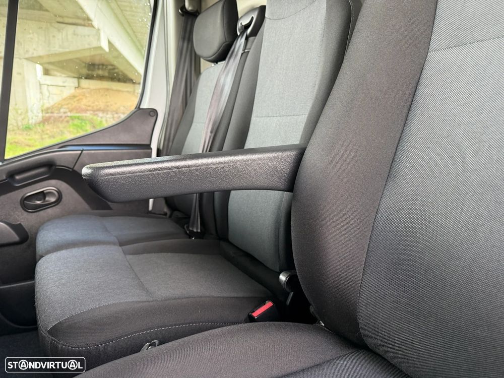 Renault Master 2.3 Dci SS 135 cv Gran Confort GPS L3H2 - 20