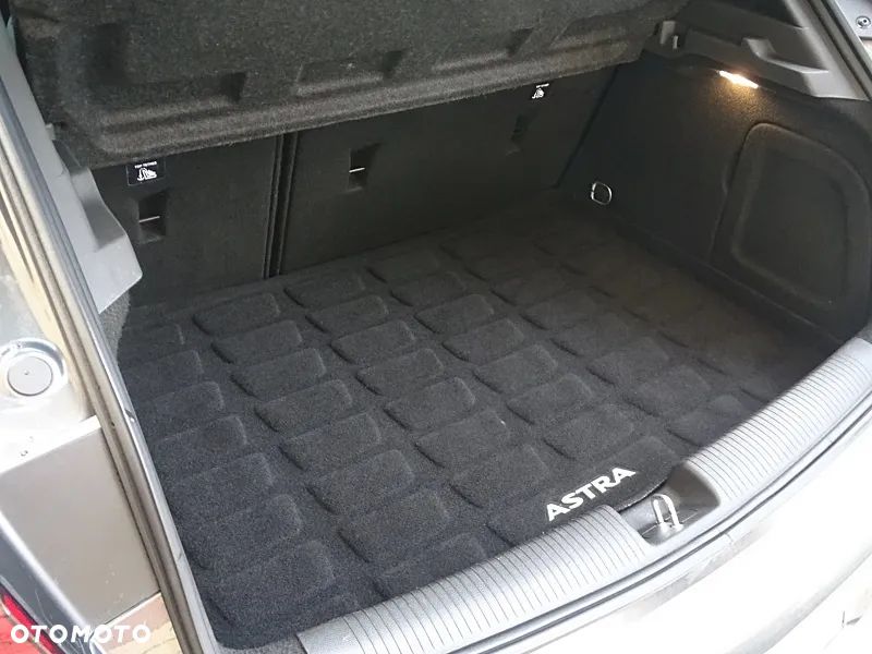 Opel Astra 1.4 Turbo Dynamic - 9