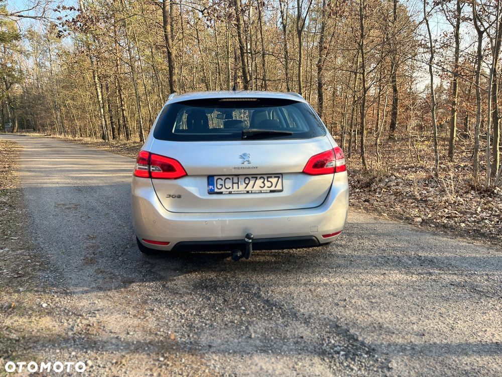 Peugeot 308 BlueHDi FAP 120 EAT6 Stop & Start Active - 10