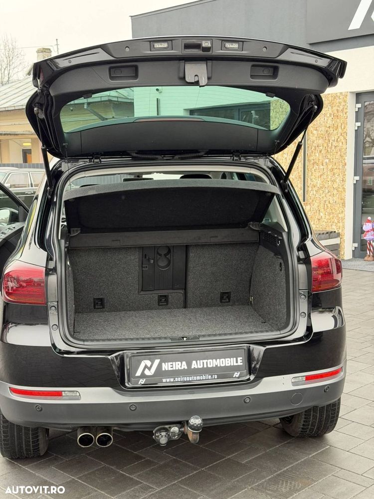 Volkswagen Tiguan - 13