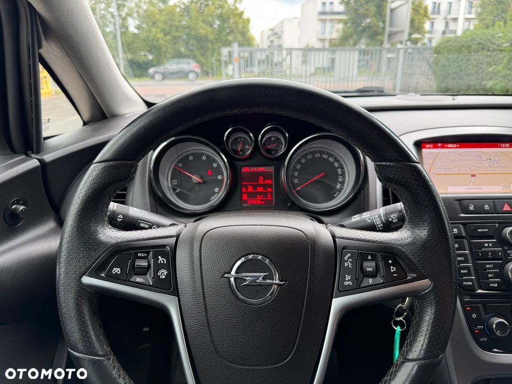 Opel Astra - 32