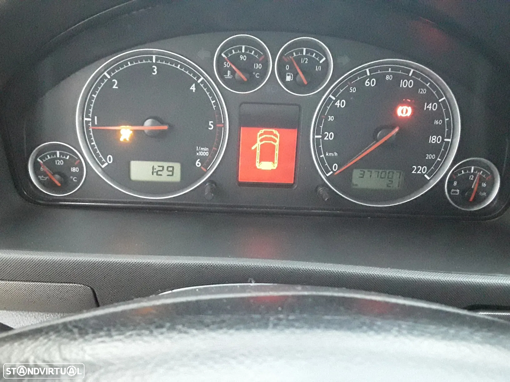 VW Sharan 1.9 TDI - 6