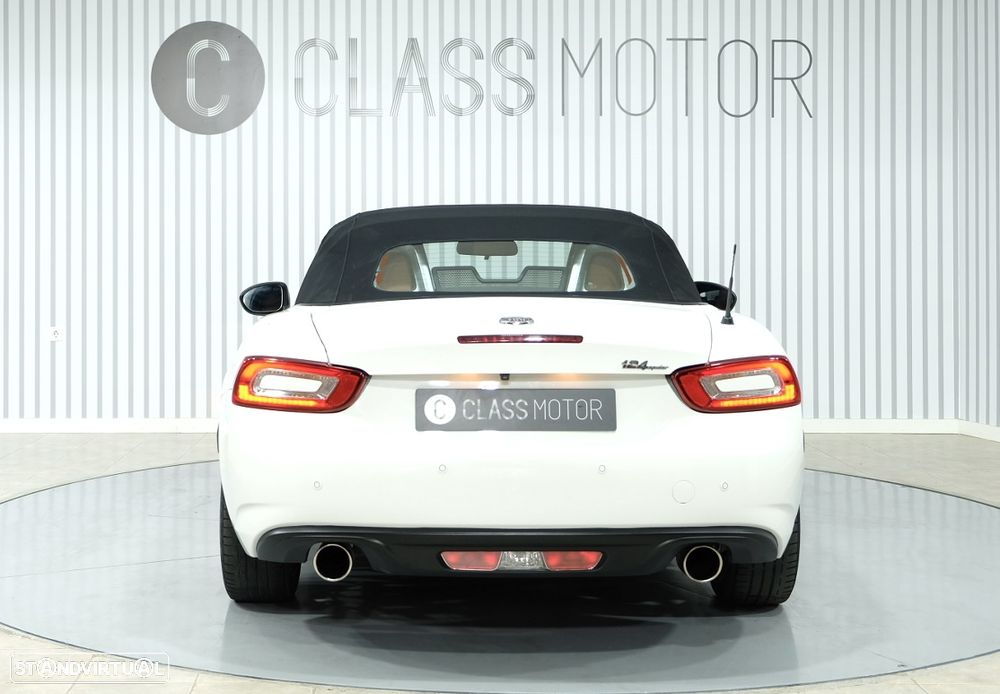 Fiat 124 Spider 1.4 MultiAir Turbo - 19
