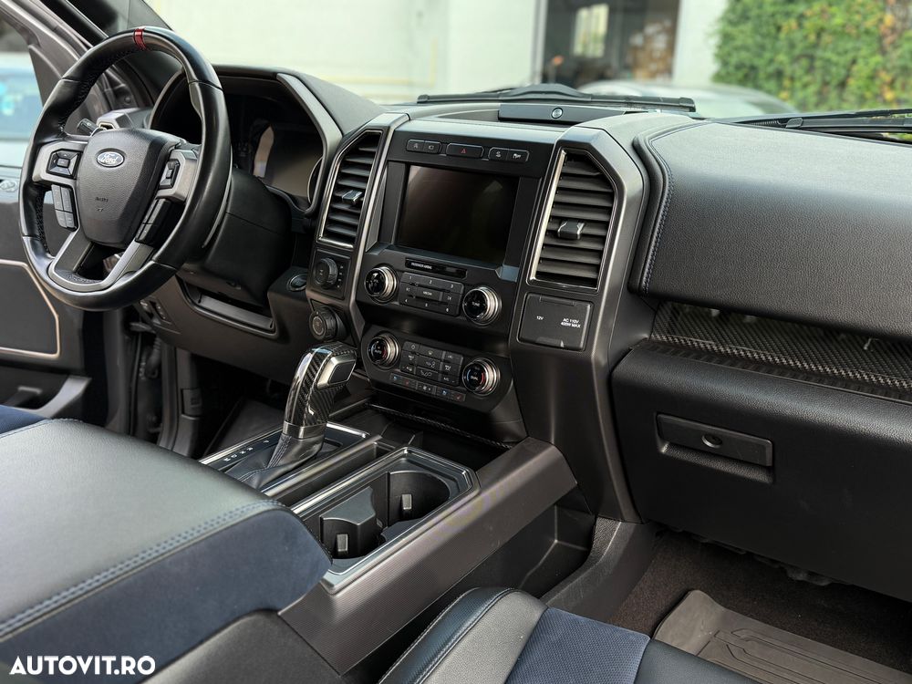 Ford Raptor - 9
